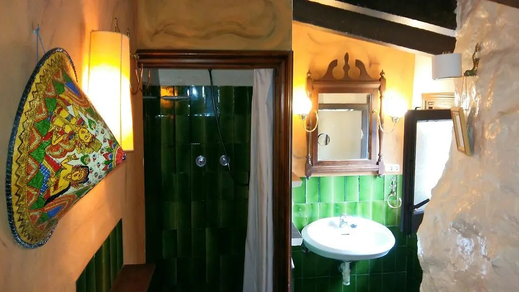 *** Bed & Breakfast Masia Sumidors Sant Pere De Ribes Spain